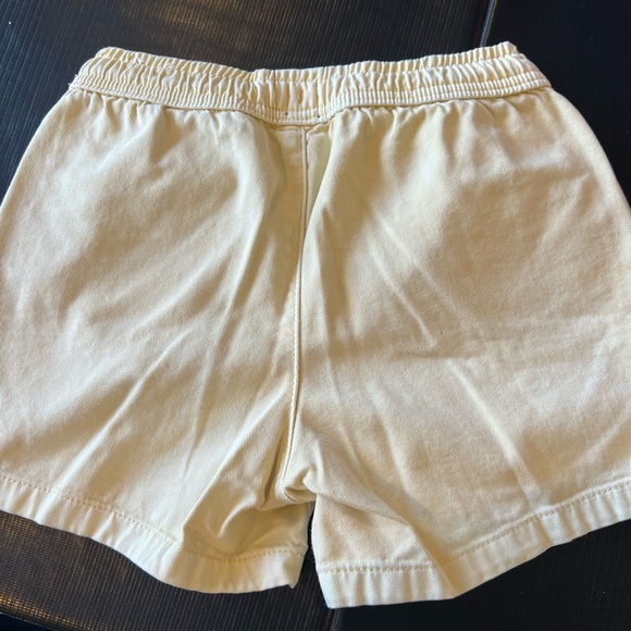 Gap yellow girls pullon shorts size large - Picture 2 of 4